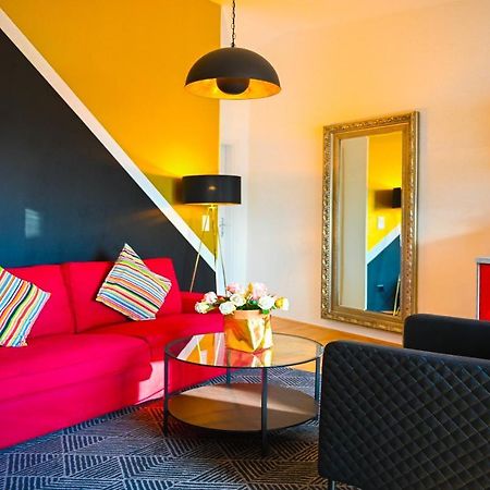 Modern Suite Naschmarkt Wina Bagian luar foto