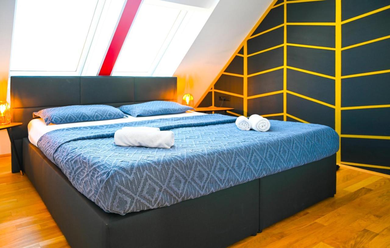 Modern Suite Naschmarkt Wina Bagian luar foto