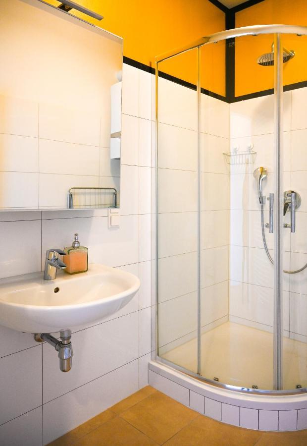 Modern Suite Naschmarkt Wina Bagian luar foto