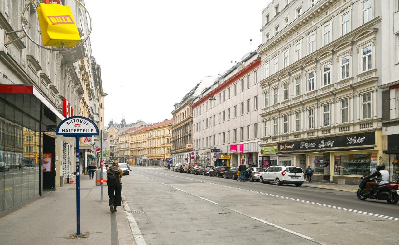 Modern Suite Naschmarkt Wina Bagian luar foto